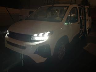 Photo import Peugeot Rifter BlueHdi 100 Allure 5 places