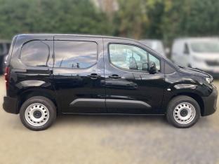 Photo import PEUGEOT PARTNER BlueHdi 100 BVM6 1000kg