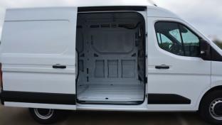 Photo import RENAULT MASTER 3.5T L2H2 Blue dCi 130 BVM6 EXTRA
