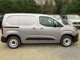 Photo import PEUGEOT PARTNER BlueHdi 130 EAT8 650 kg
