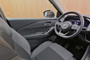 Photo import NISSAN QASHQAI 1.3 Mild Hybrid 158 XTronic N-Connecta  + toit pano