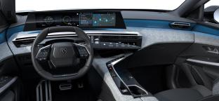 Photo import PEUGEOT 3008 Hybrid 145 e-DSC6 GT Exclusive + toit ouvrant + Hifi