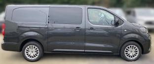 Photo import PEUGEOT EXPERT Cabine Approfondie 2.0 BlueHdi 180 EAT8 taille XL 5 places