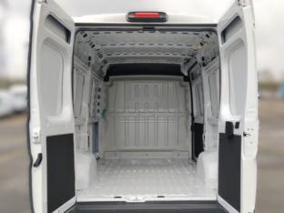 Photo import PEUGEOT BOXER 333 L2H2 2.2 BlueHDI 140 BVM