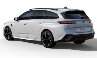 Photo import PEUGEOT 308 SW BlueHdi 130 EAT8 GT Exclusive + Attelage