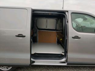 Photo import PEUGEOT EXPERT 2.0 BlueHdi 145 taille M