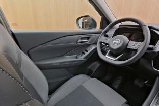 Photo import NISSAN QASHQAI 1.3 Mild Hybrid 158 XTronic N-Connecta  + toit pano