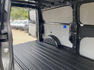 Photo import FORD TRANSIT CUSTOM L2H1 320 2.0 TDCI 170 BVA8 LIMITED