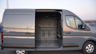 Photo import RENAULT MASTER 3.5T L2H2 Blue dCi 150 BVM6 EXTRA