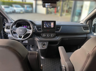 Photo import RENAULT TRAFIC CABINE APPROFONDIE L1H1 2.0 dCi 170 BVA Extra 5 places