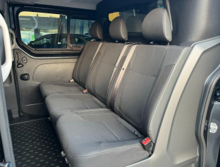Photo import RENAULT TRAFIC CABINE APPROFONDIE L1H1 2.0 dCi 170 BVA Extra 5 places