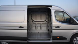 Photo import RENAULT MASTER 3.5T L3H2 Blue dCi 170 BVM EXTRA