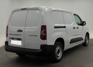 Photo import PEUGEOT PARTNER BlueHdi 130 EAT8 taille XL 3 places