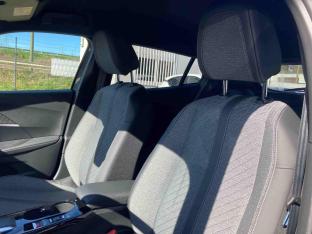Photo import PEUGEOT 2008 Hybrid 145 e-DCS6 Allure
