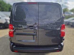 Photo import CITROEN JUMPY 2.2 BlueHDI 180 EAT8 taille XL