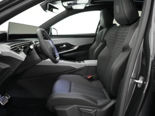 Photo import PEUGEOT 3008 HYBRID 145 e-DSC6 GT + Pack 360° + toit ouvrant