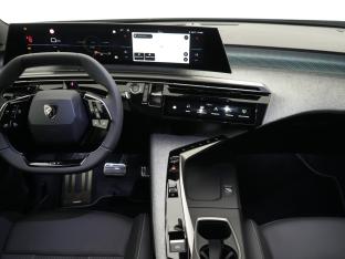 Photo import PEUGEOT 3008 HYBRID 145 e-DSC6 GT + Pack 360°