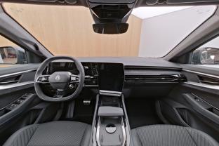 Photo import RENAULT AUSTRAL Full hybrid 200 Esprit Alpine