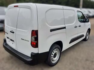 Photo import CITROEN BERLINGO VAN 1.5 BlueHDI 130 EAT8 TAILLE XL 3 places